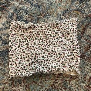 Floral Stretchy Strapless top